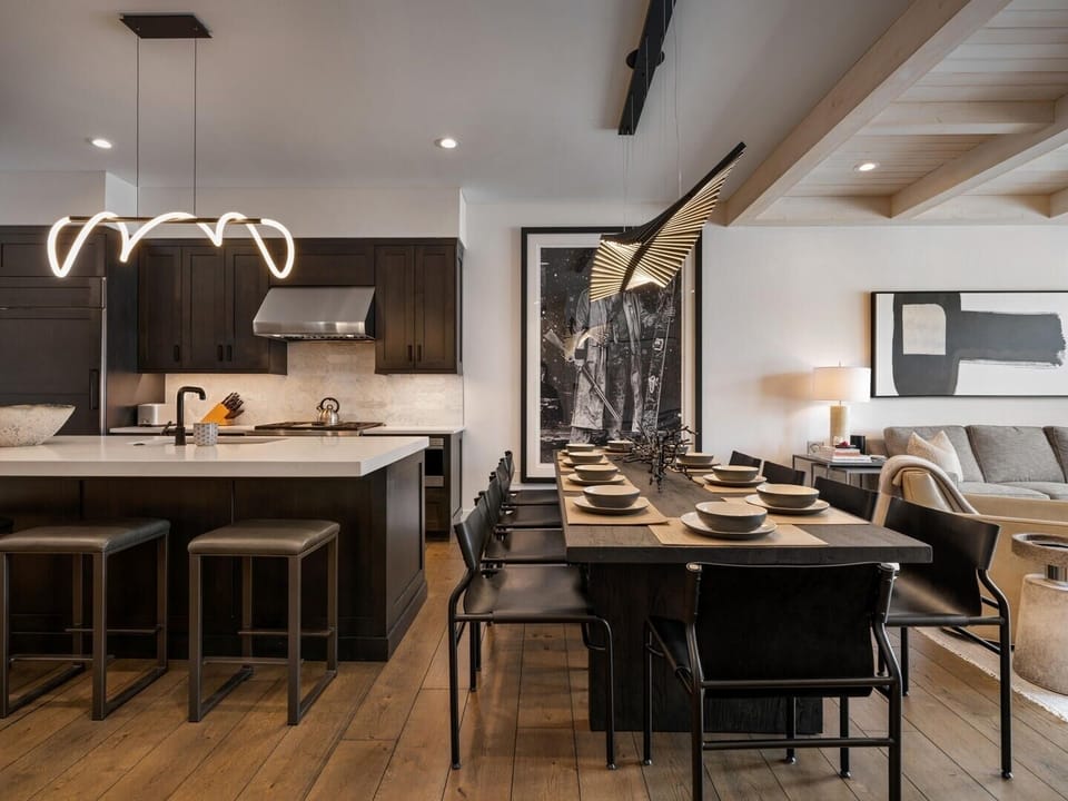 Architecture, Building, Dining Room, Dining Table, Furniture