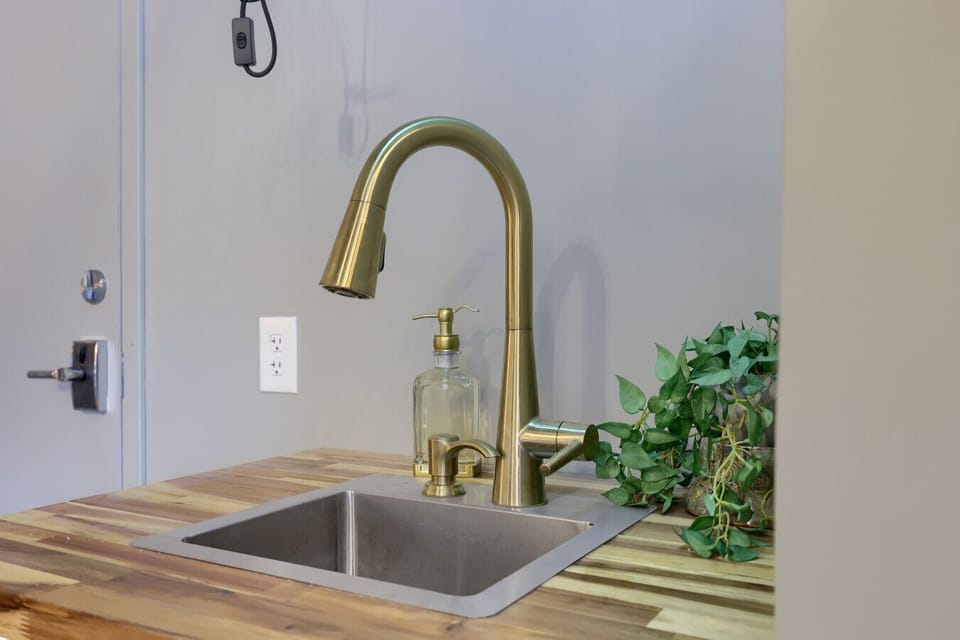 Extra Sink outside of Bathroom
