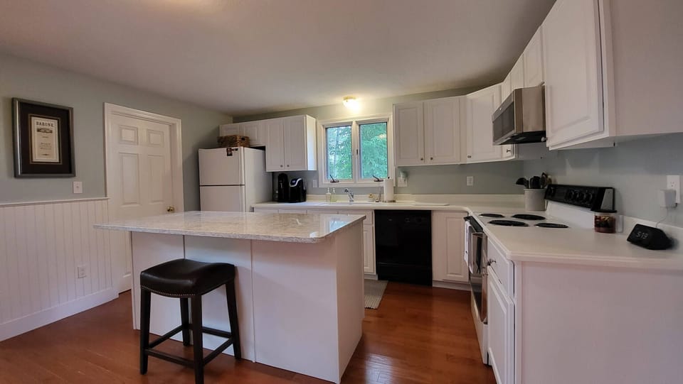 Spacious kitchen