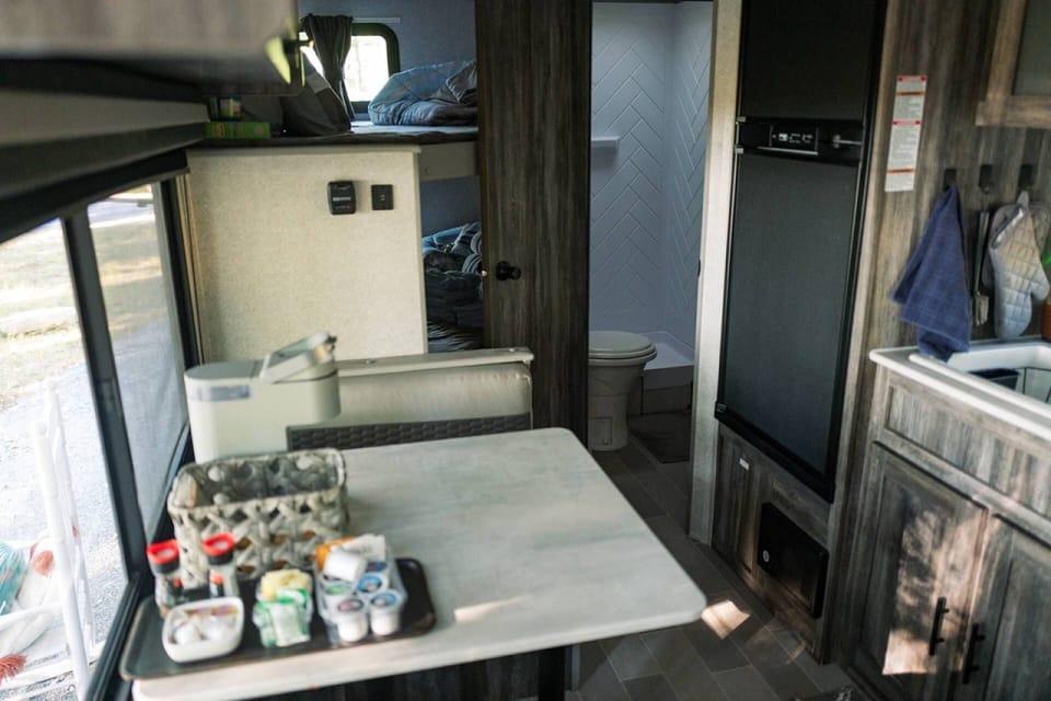 Kitchen/Dining Area