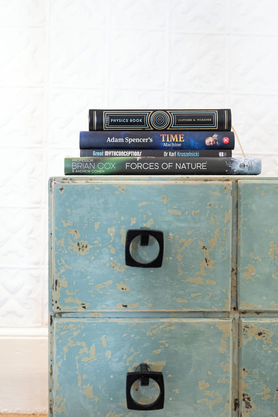 Engaging reading material