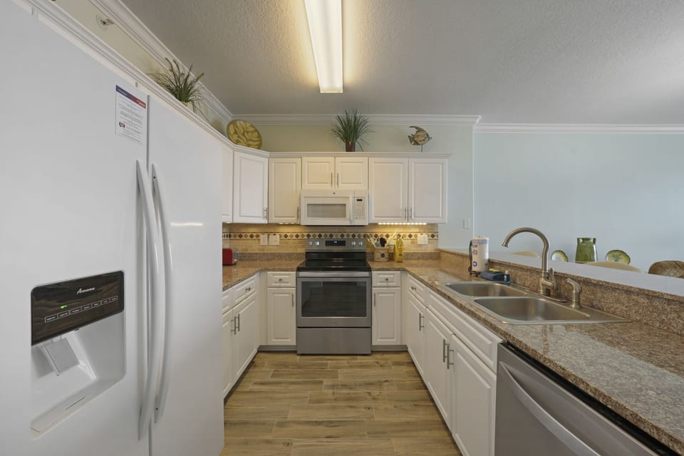 Fully stocked kitchen.