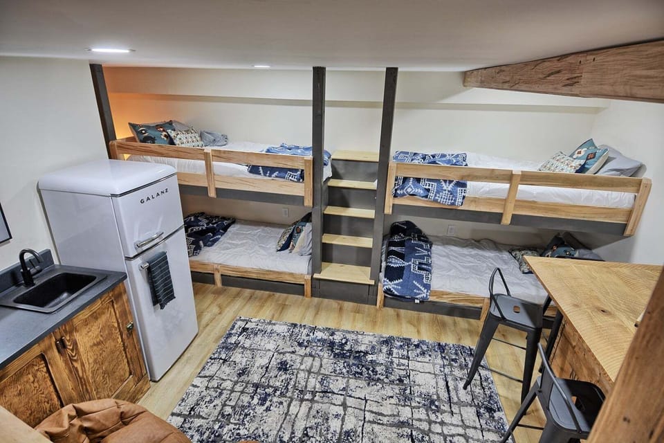 Lower Level 2 Bunk Beds