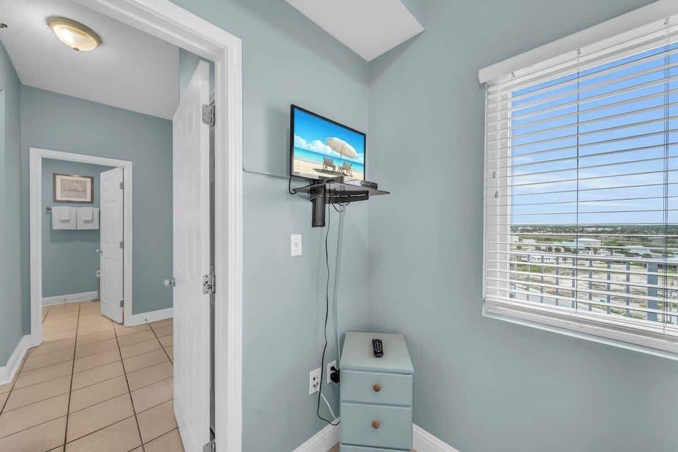 The 2nd room, designed as a bunkroom, boasts Twin Bunk Beds and a HD Flat Screen TV. While this room doesn't have a closet, it maximizes your sleeping options.