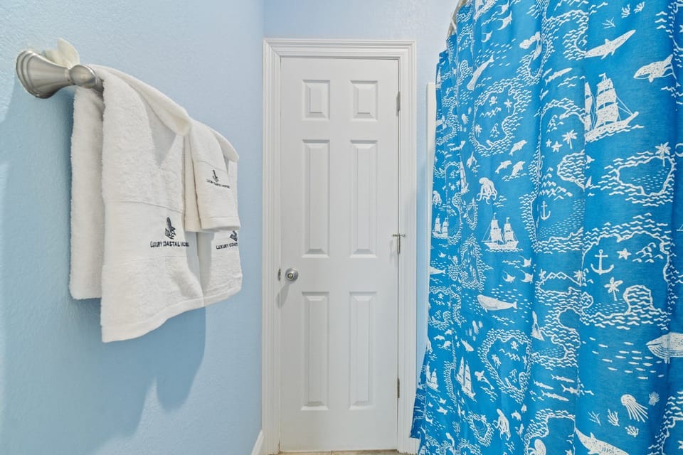 East Guest Bathroom