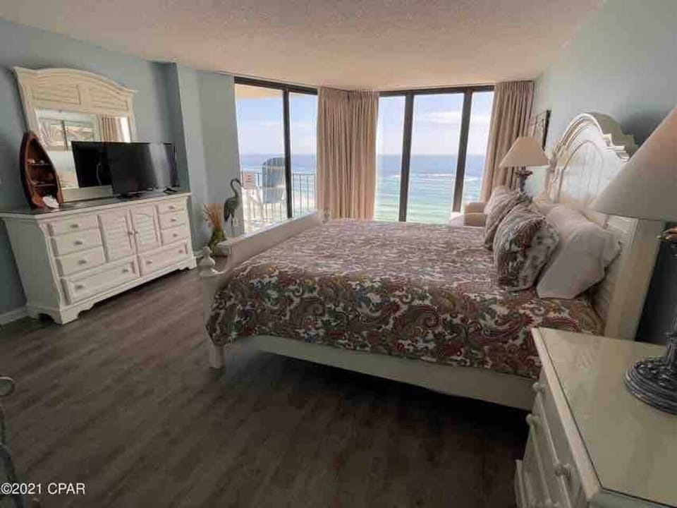 Balcony Access and Windows overlooking the Gulf
