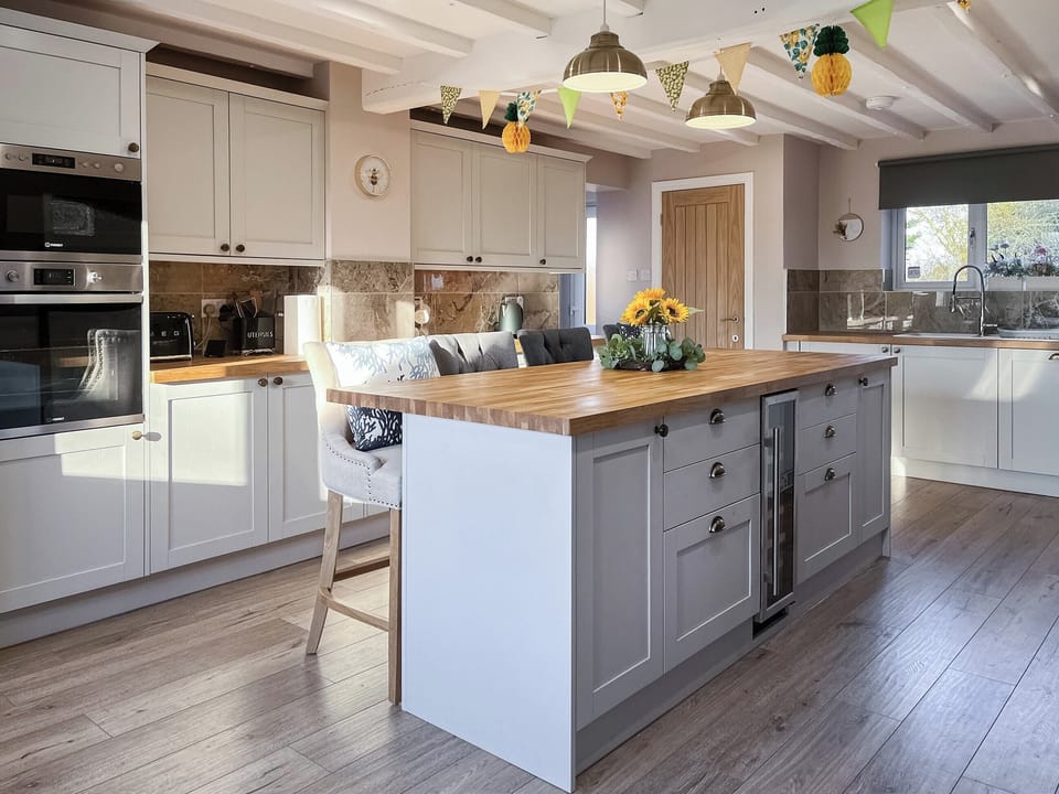 Kitchen | Bridge Farm, Spath, near Uttoxeter