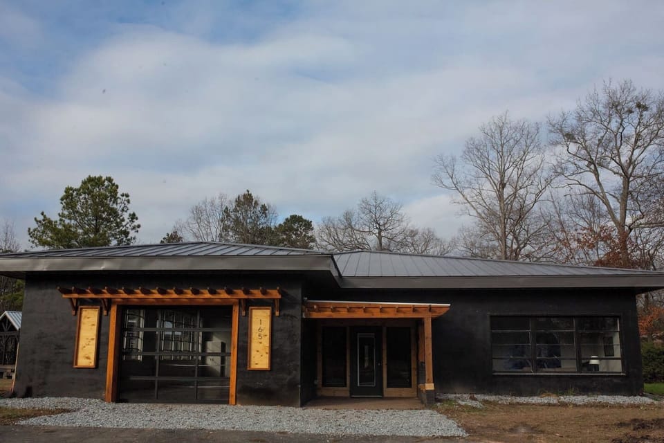 Street view of the school house. Parking is plentiful!