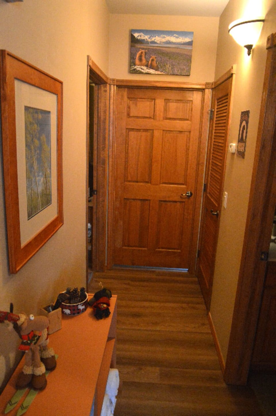 Hallway to bedrooms