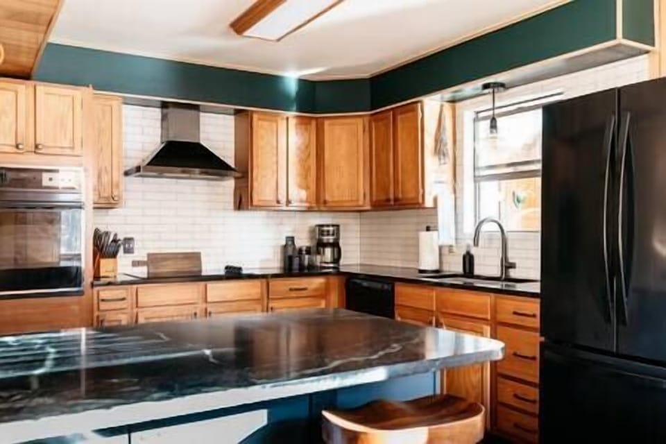 Full kitchen with French door refrigerator