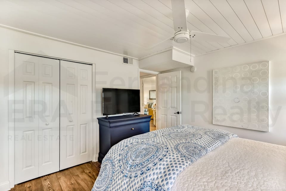 Guest Bedroom with TV