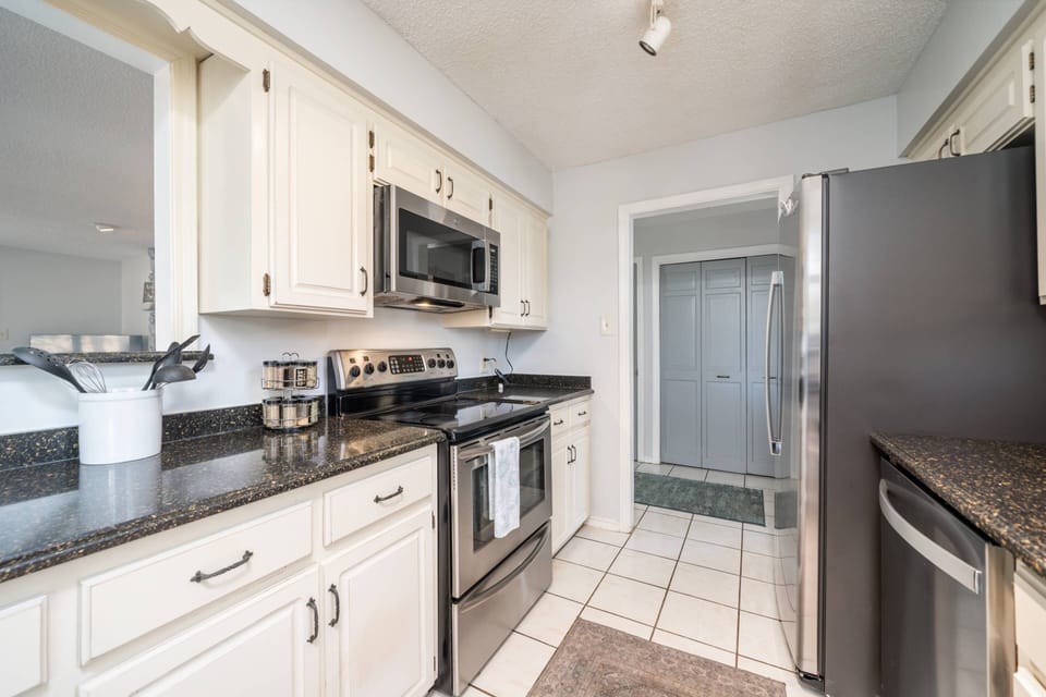 Kitchen with spacious counter top space