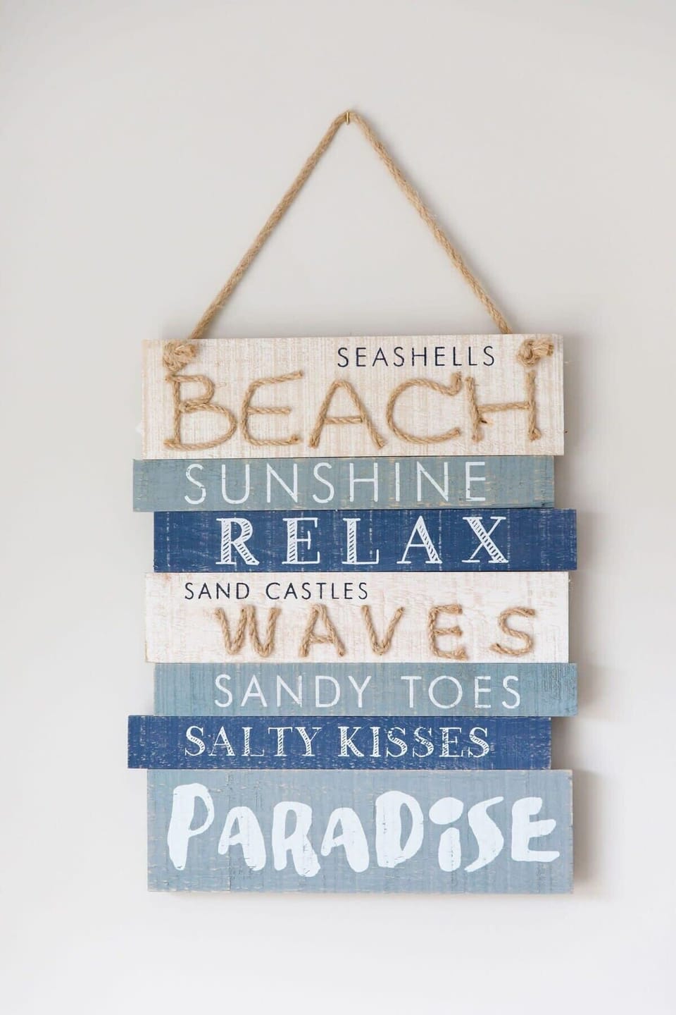 Little beach decor can be found in the kitchen.
