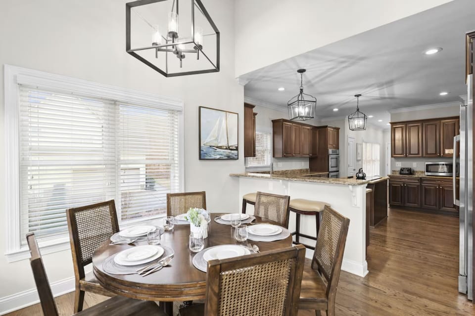 Eat-in kitchen with bar seating.