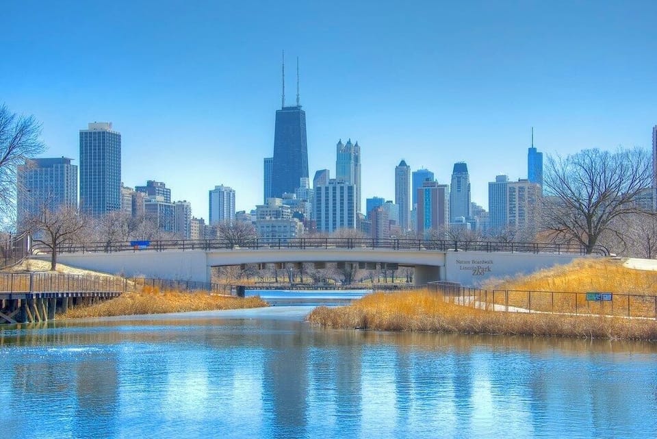 Wake up inspired by sweeping skyline views and waterfront serenity.