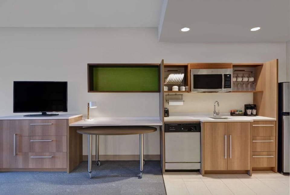 Workspace and kitchenette