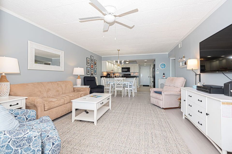 LIVING-AREA