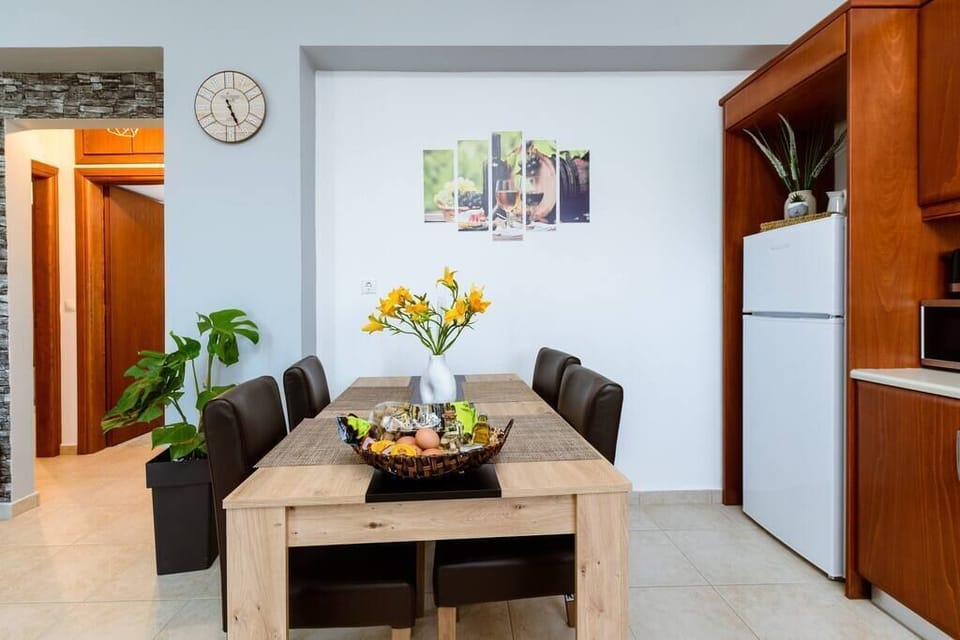 Dining place (1)