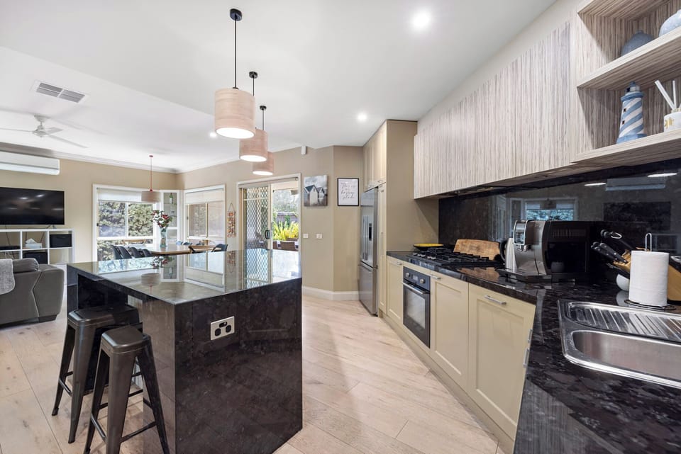 Fully appointed kitchen