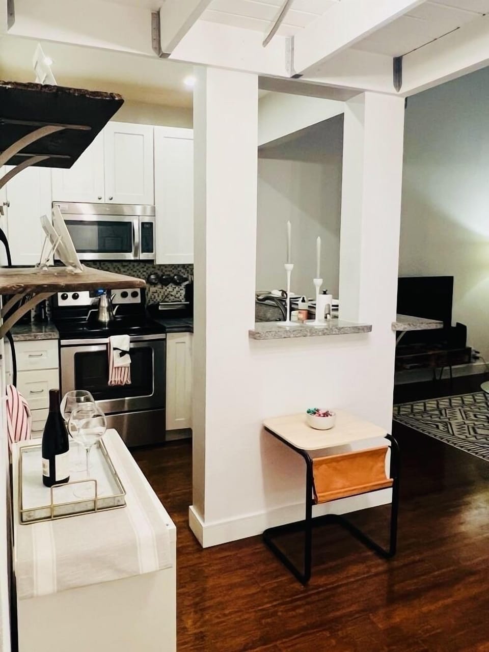 Kitchen area