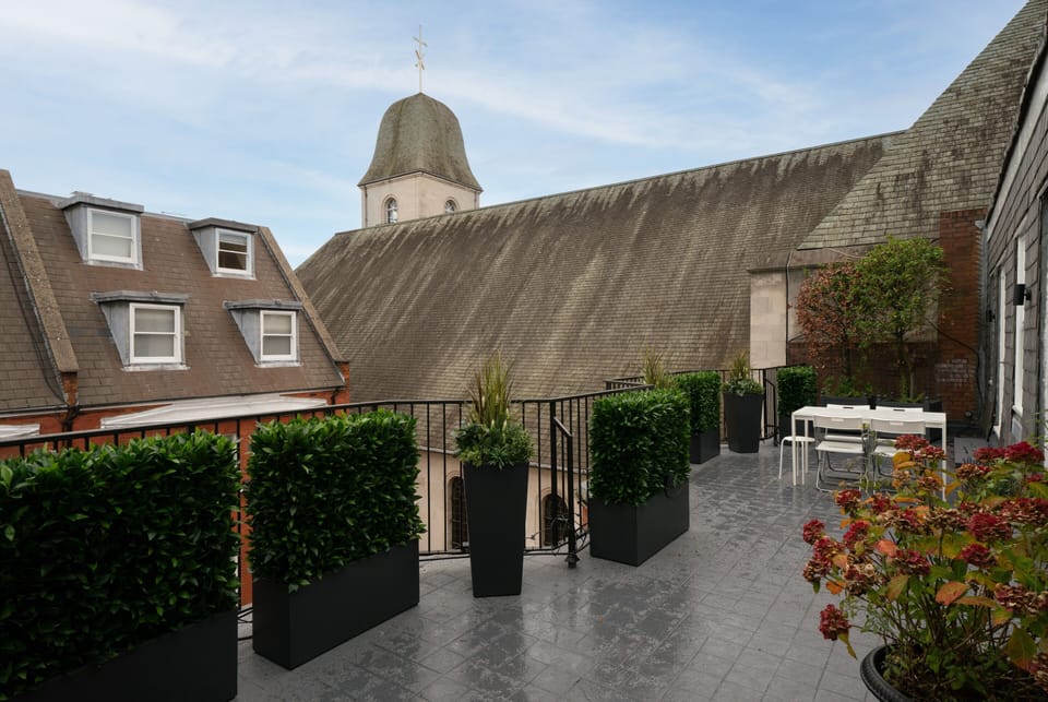 Shot taken on winter rainy day. Not complete !!
New outdoor furniture coming 