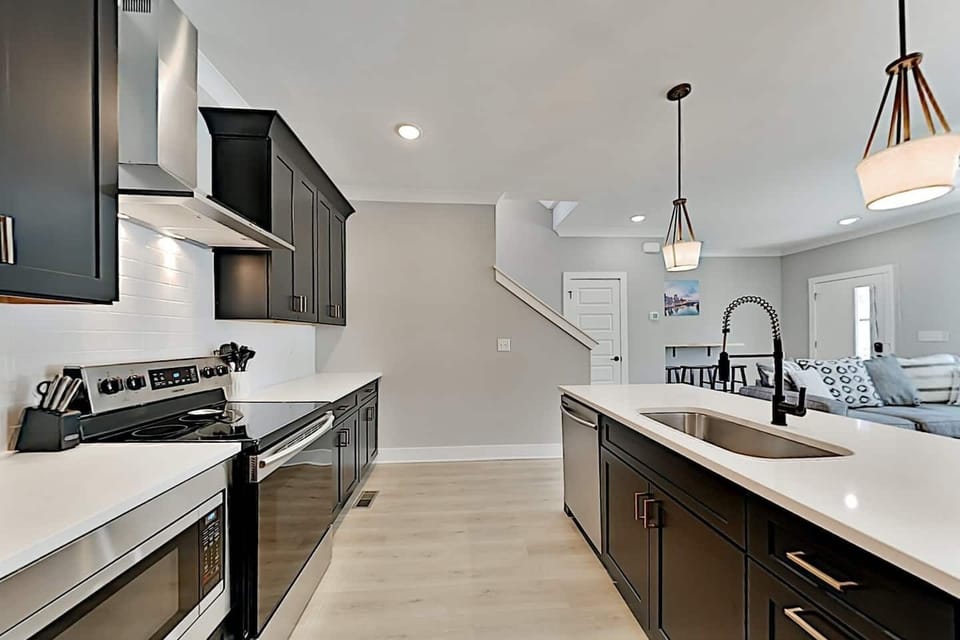 Kitchen (2)