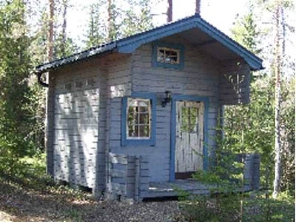hut for sleeping (extra)