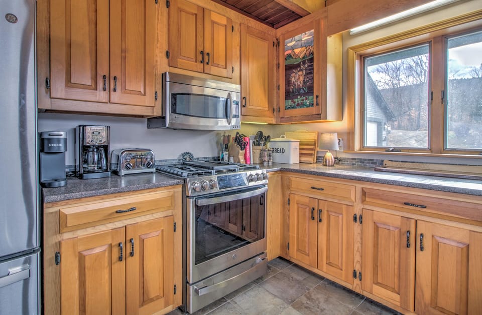 Kitchen. Main Floor. 