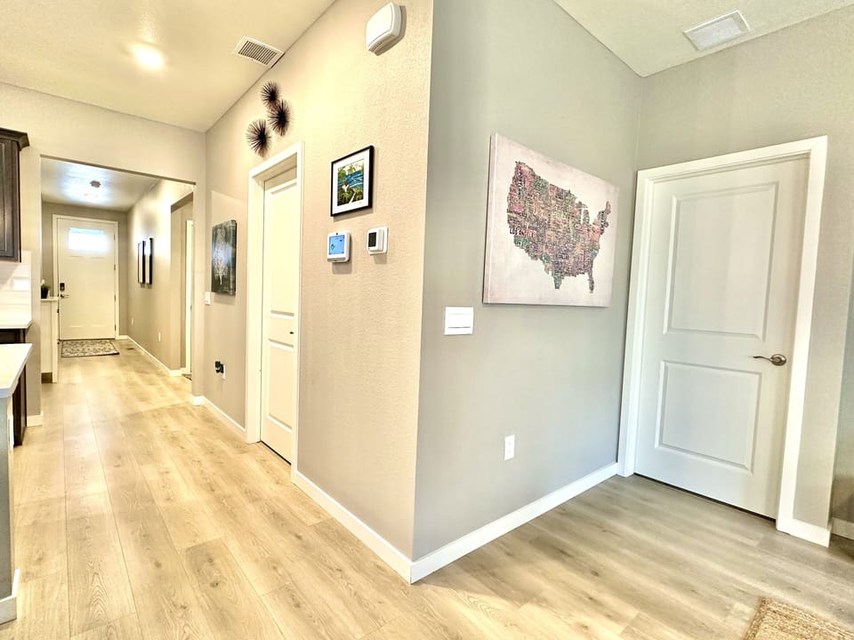 Hall, Laundry, Primary Bed Entry