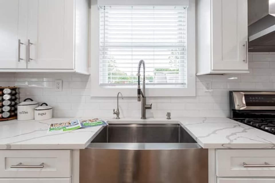 Enjoy fresh, filtered alkaline water to keep you hydrated and feeling fresh 