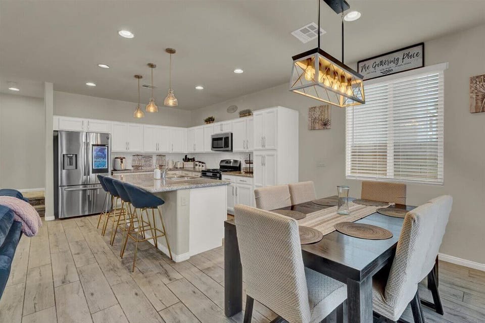 Airy open concept interior.