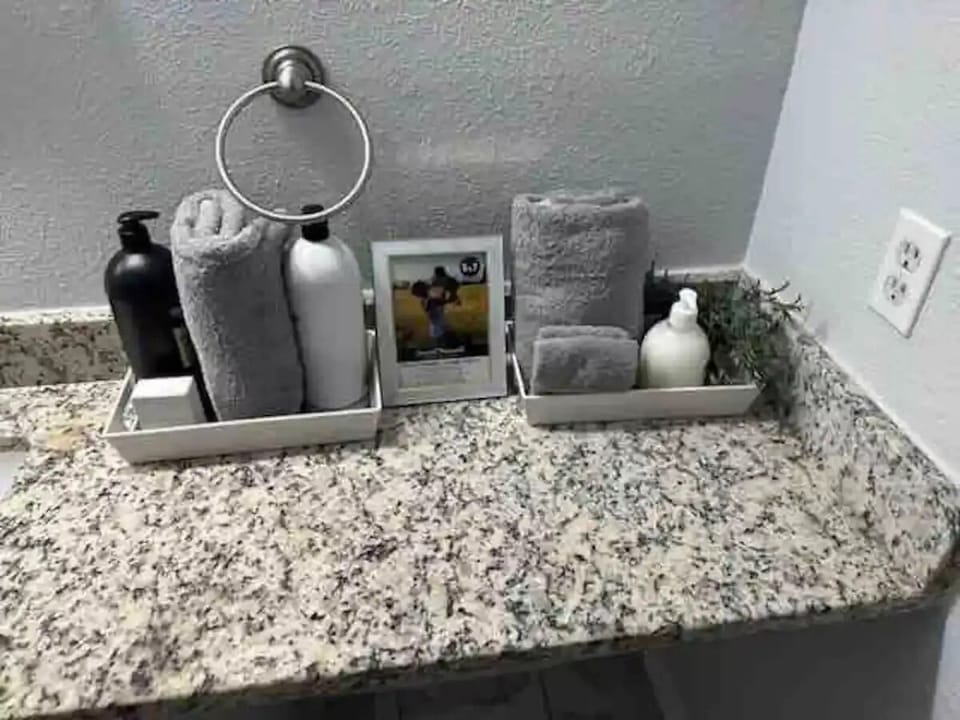 Bathroom amenities