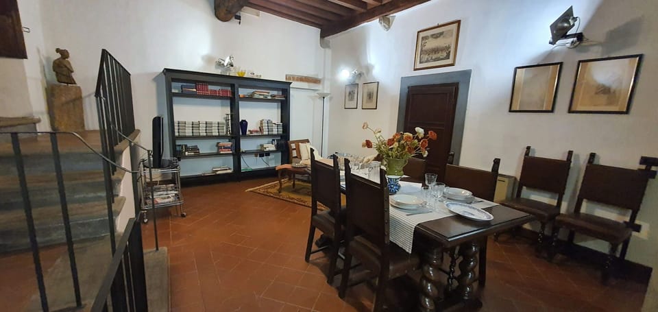Picture Frame, Furniture, Table, Chair, Architecture, Interior Design, Wood, Floor, Flower, Real Estate
