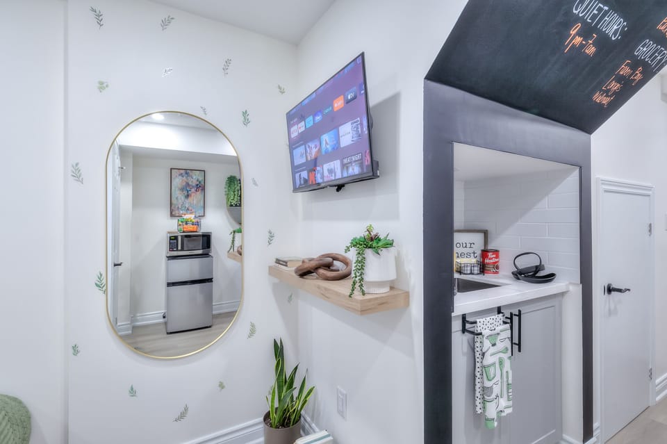 45 inch TV that you can watch from bed