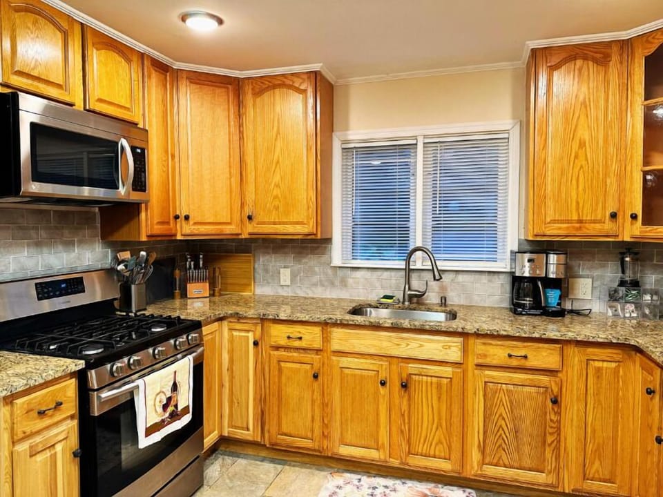 Kitchen Area (4)