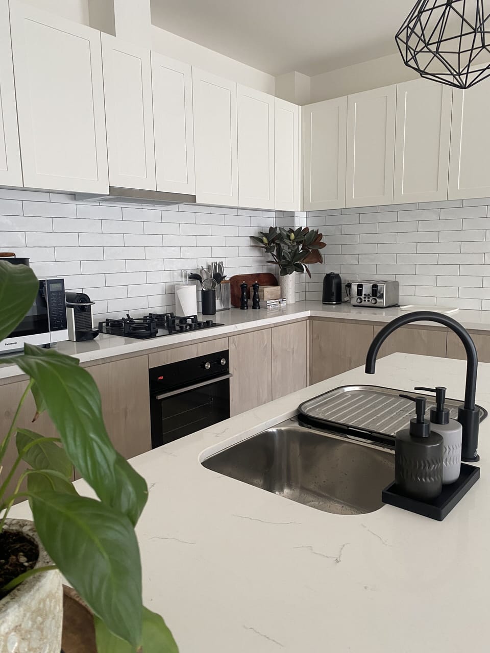 Well appointed kitchen
