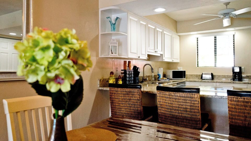 Breakfast Bar