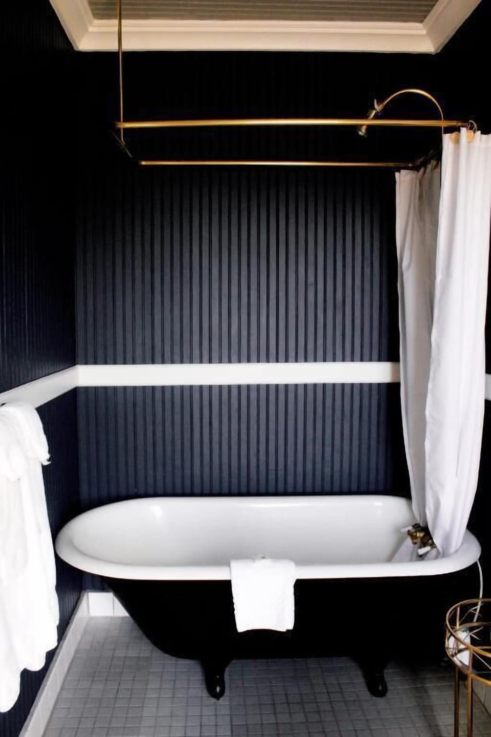 Tub