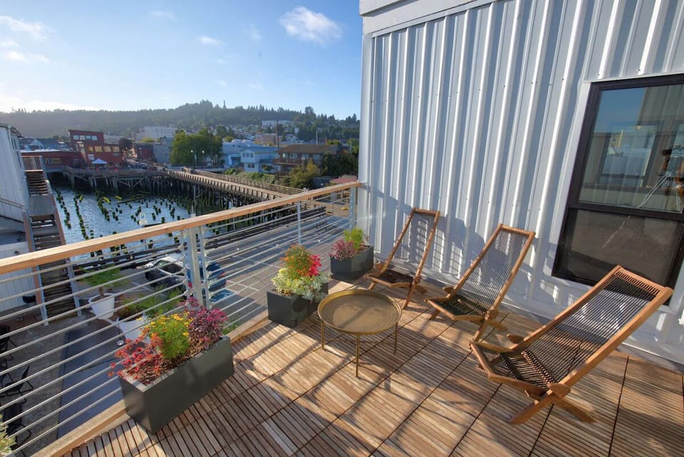 Sun deck
