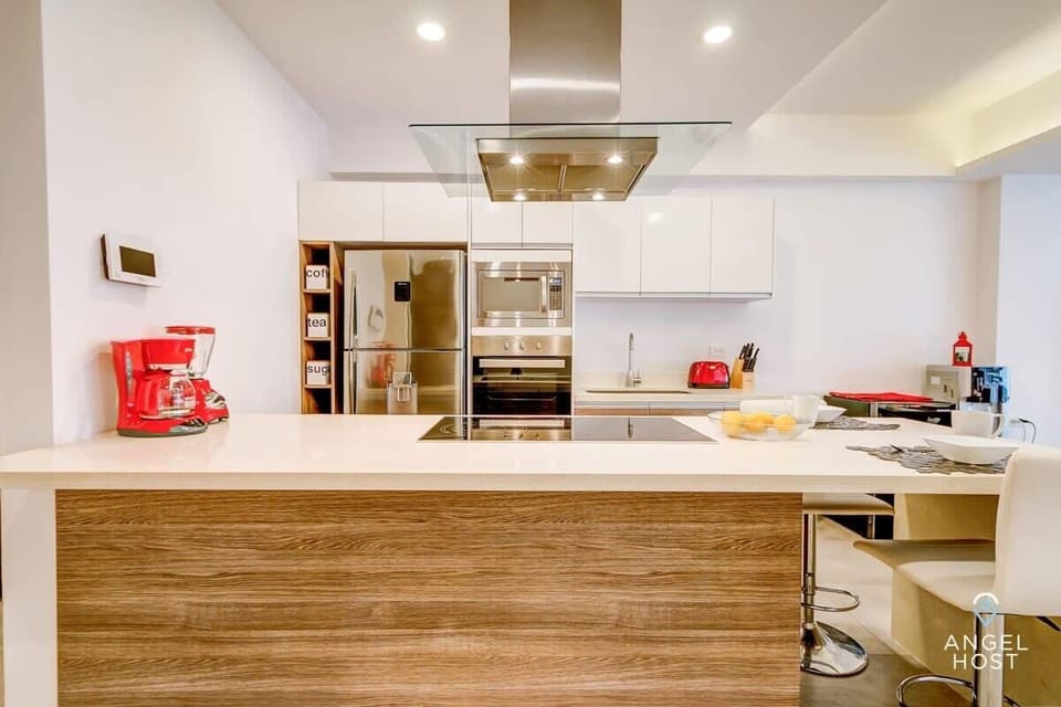 Everything you'd need is here to prepare meals at home