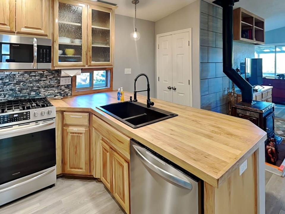 Full Kitchen
