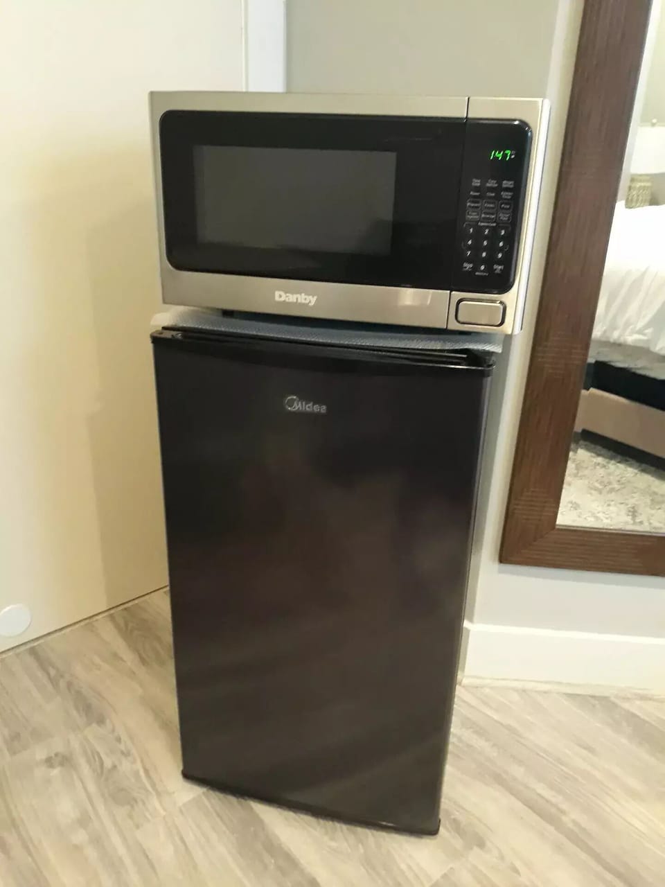 Microwave