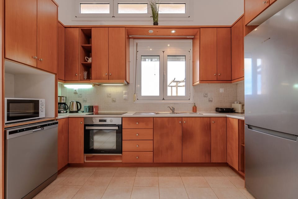 Private pool,Isolation,Sea view,Near beach & tavern,Crete