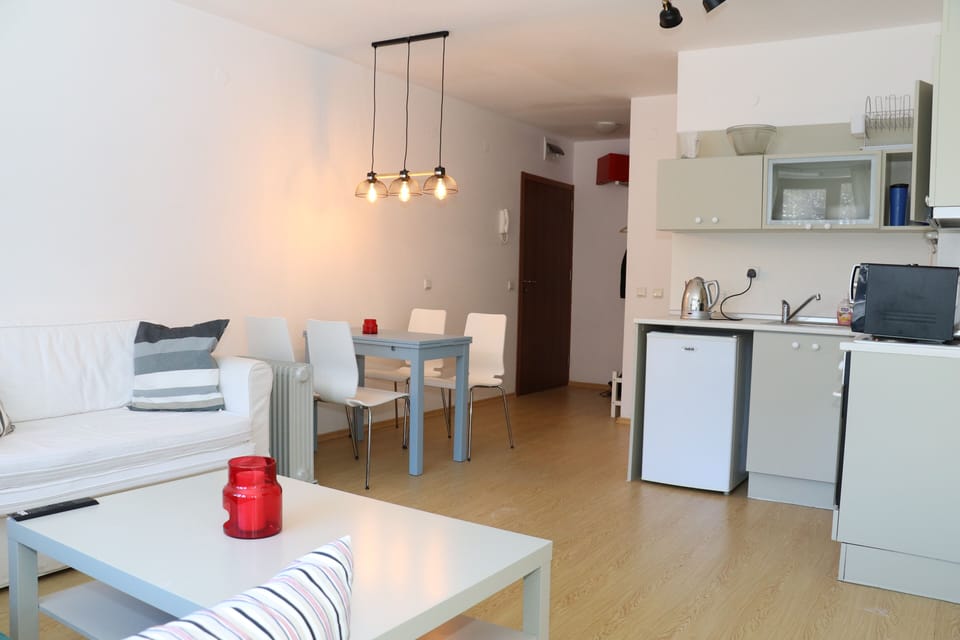 Dining Table for 4 Persons and Kitchen