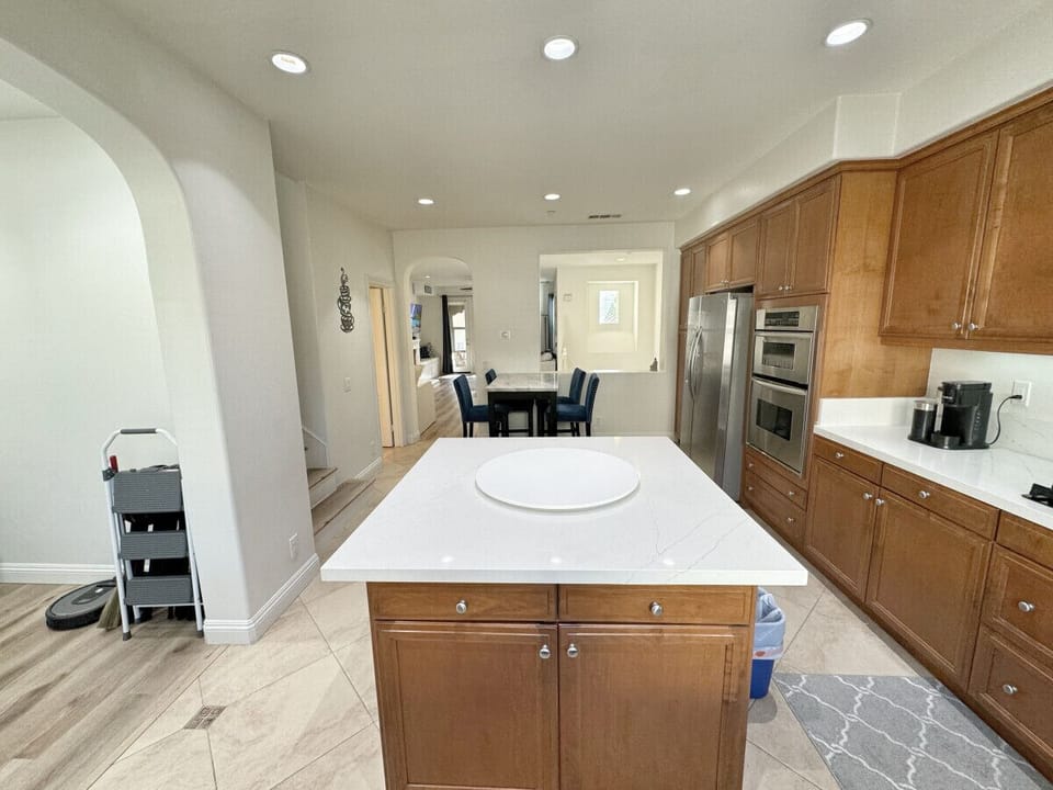 Kitchen and dining room.
