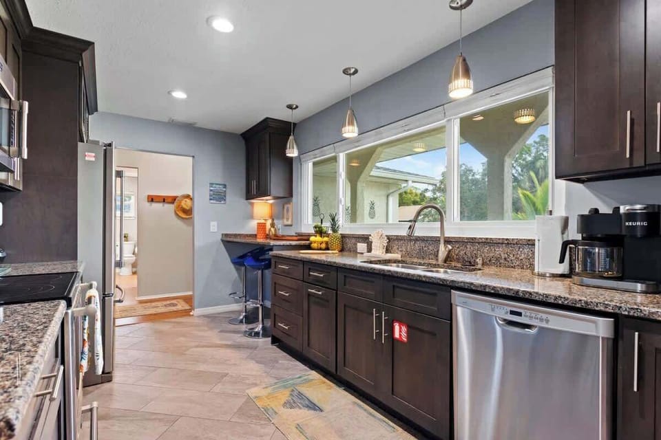 Fully Loaded Kitchen