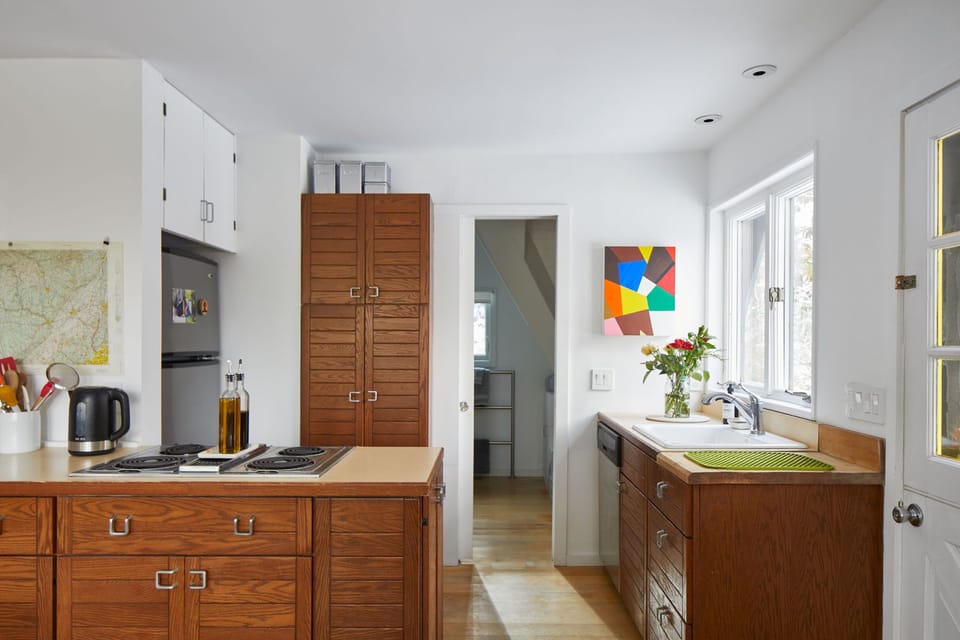 Enjoy the kitchen, stocked with everything you need to prepare the perfect meal.