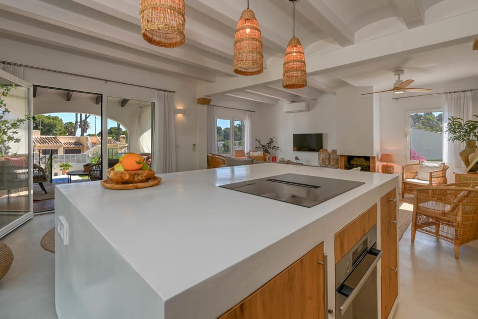 Open kitchen