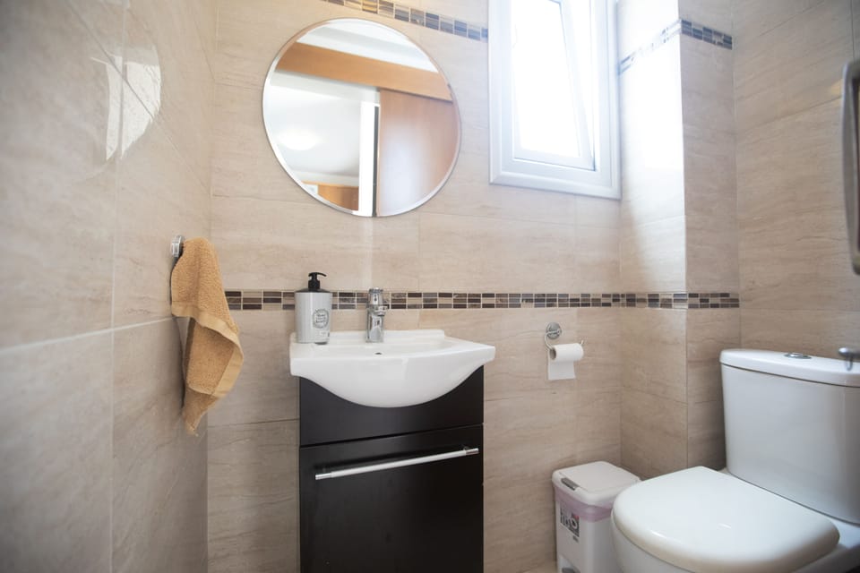 Ground Floor WC