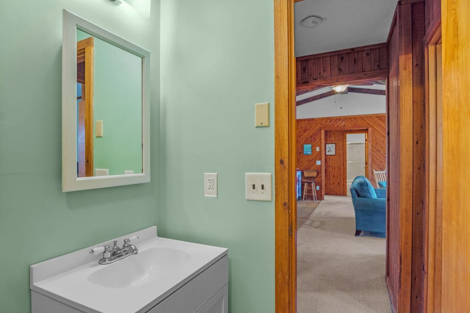 28-Surf or Sound Realty - 1172 - Tide Up - Bedroom 4 -2